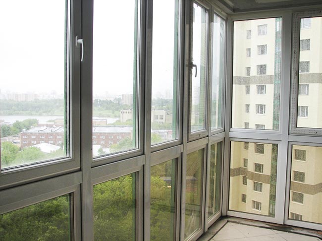 Ремонт застекленных балконов и лоджий в Домодедово и области Домодедово
