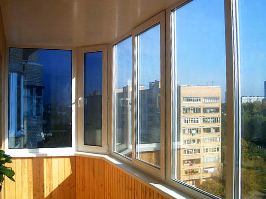 Где можно лучше застеклить балкон Домодедово