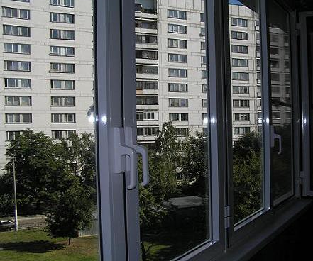 установка пластиковых окон на балконе Домодедово